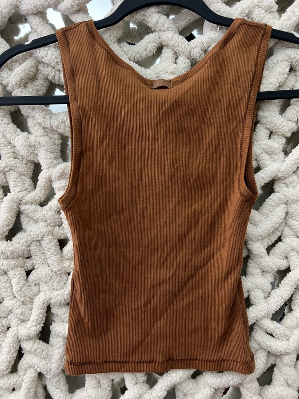 SKIMS COTTON RIB TANK NWT - CHAI - Picture 3 of 3